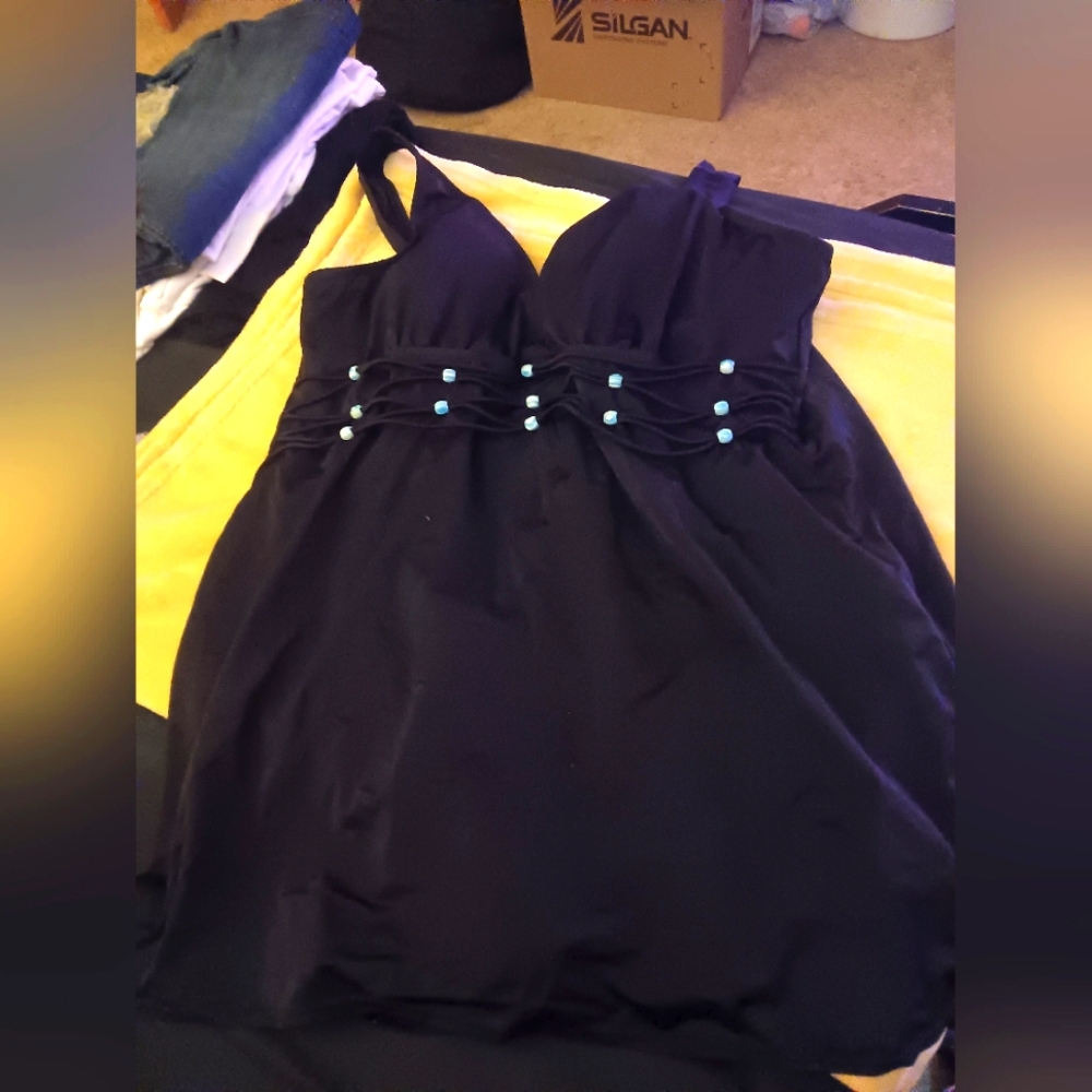 Women's size 26W, Contour dress like swimsuit